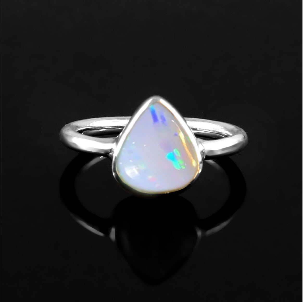 Why Australian Opal Engagement Rings Are Taking Over the Bridal Jewellery Market