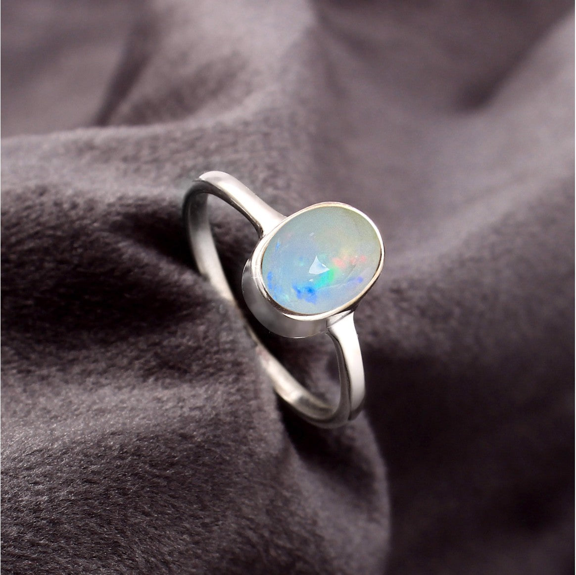 Why Australian Opal Rings Are the Best Choice for Unique Engagements