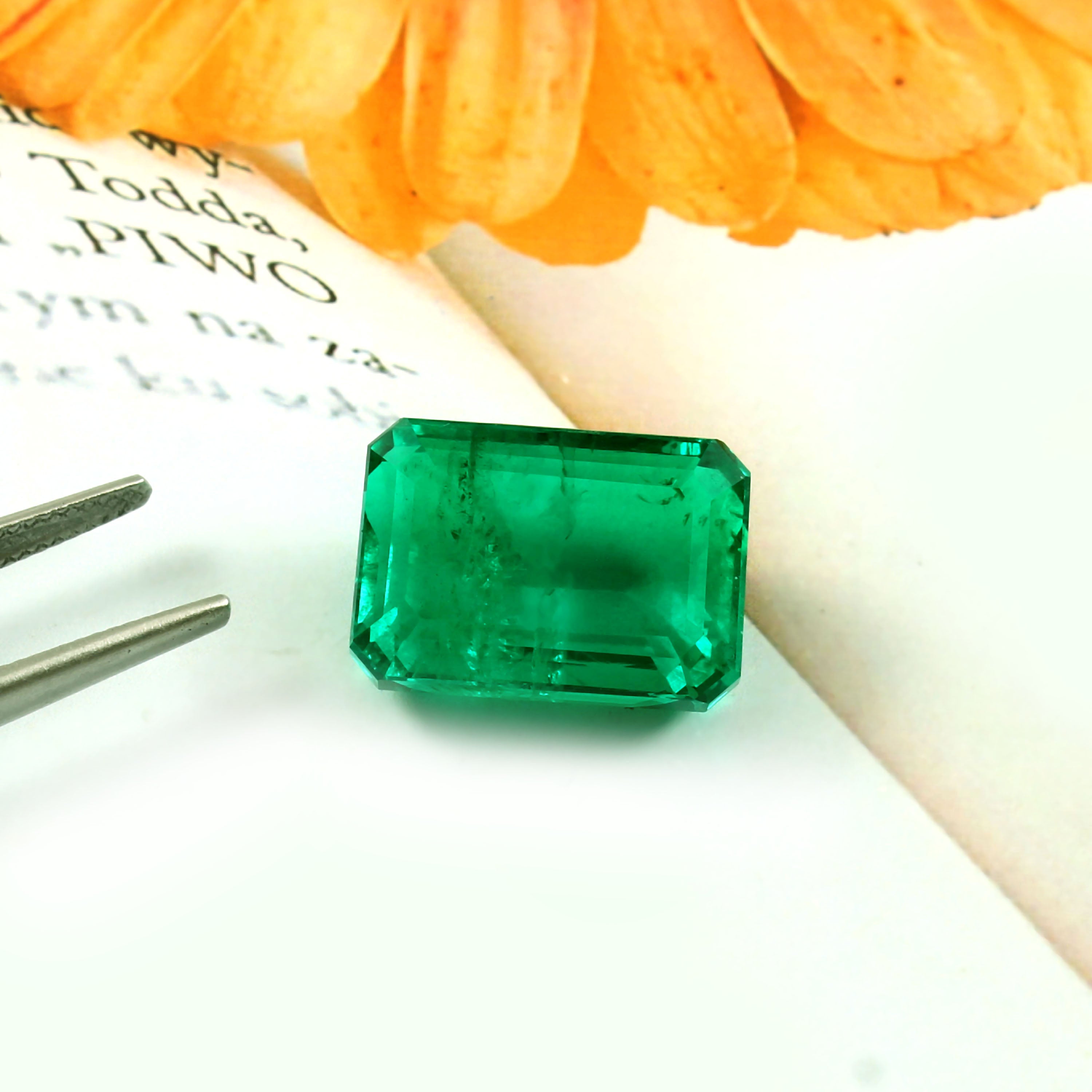 Emerald Loose Gemstone Octagon Cut