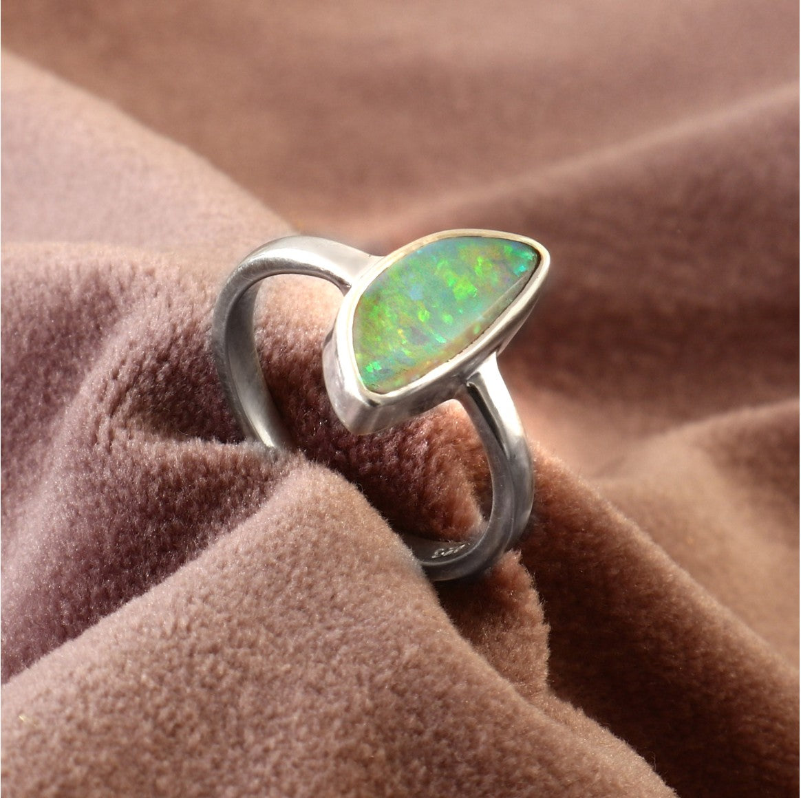 Natural Australian GEM Crystal Opal Ring in 925 Sterling Silver #LXJ020