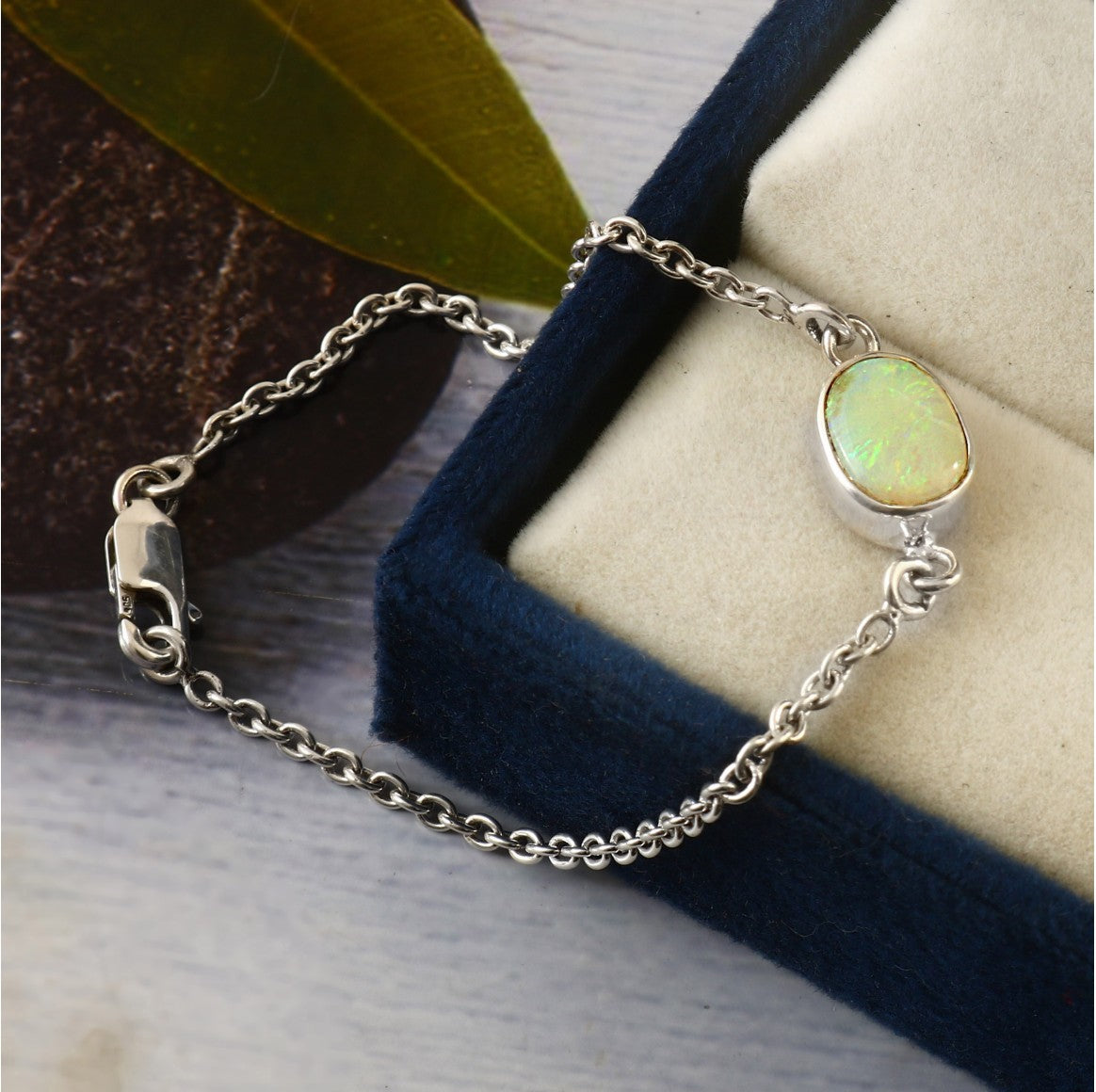 CRYSTAL OPAL