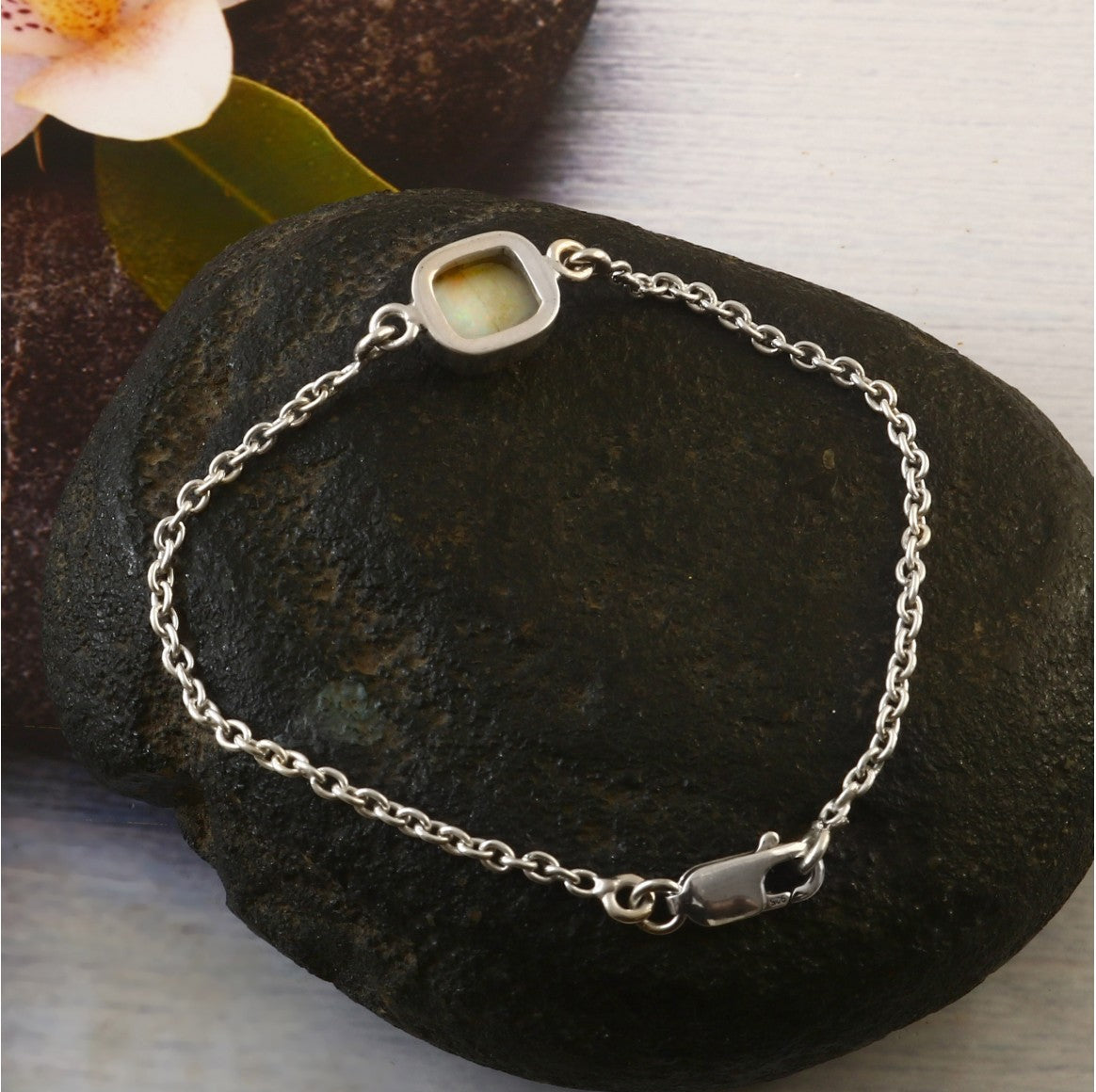 Crystal Solid Opal Chain Bracelet 