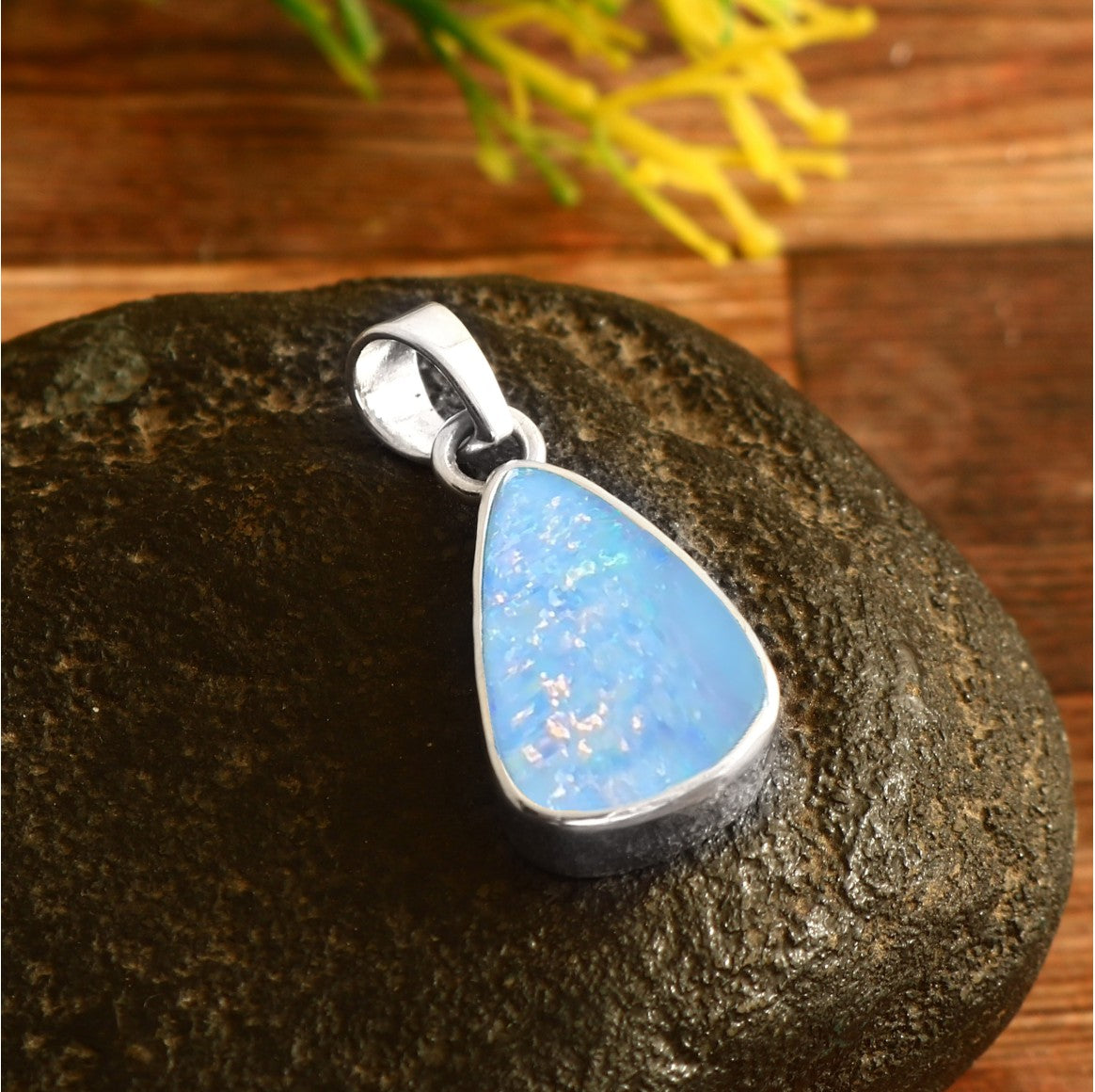 Opal pendant in a silver