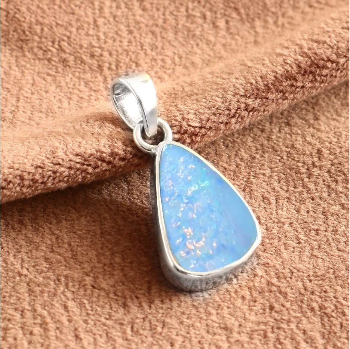 Doublet Pendant in 925 Sterling Silver