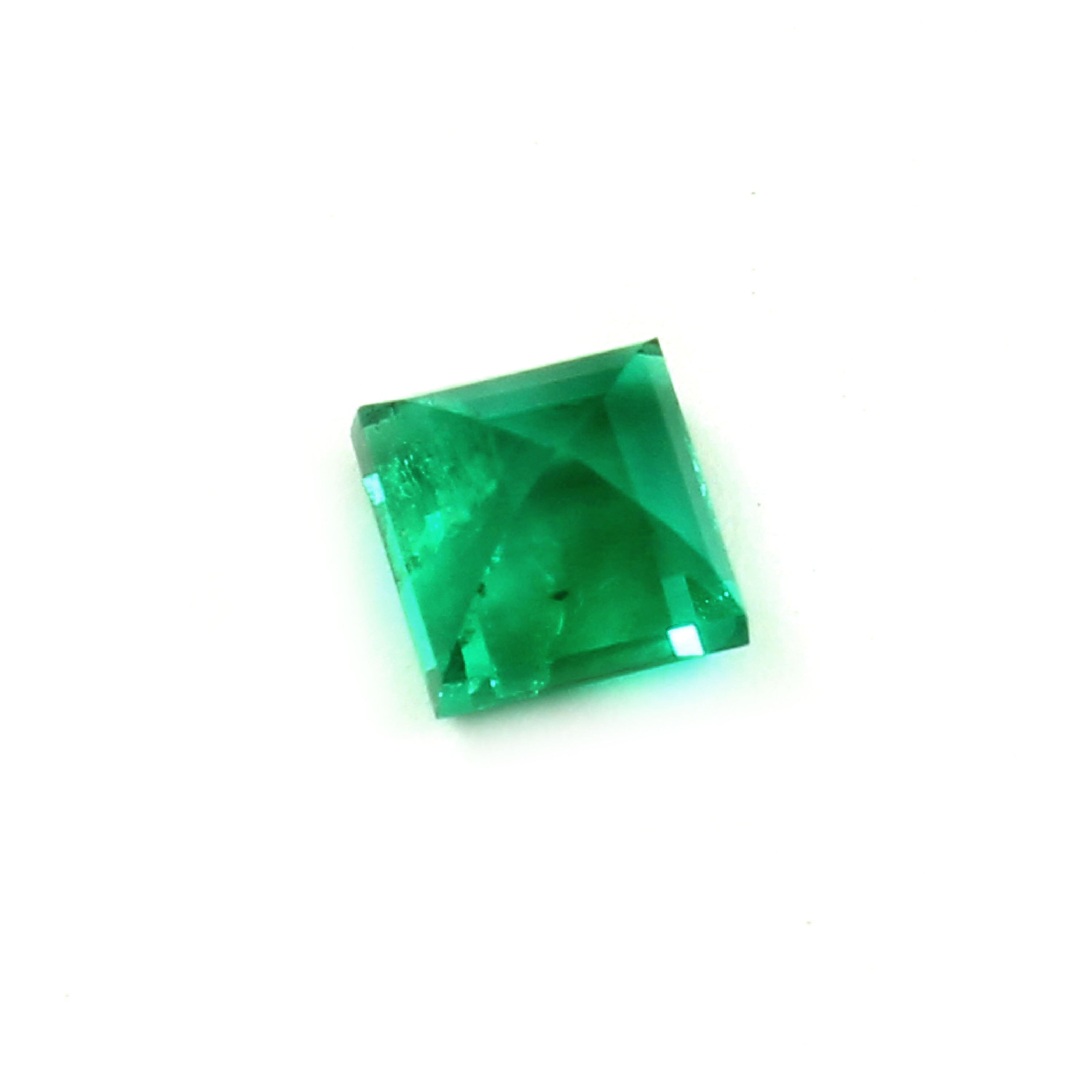 HYDROTHERMAL LAB CREATED EMERALD 