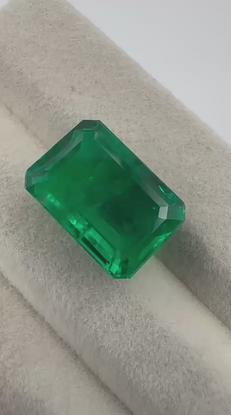 17.55 Lab Grown Colombian Hydrothermal Emerald Loose Gemstone
